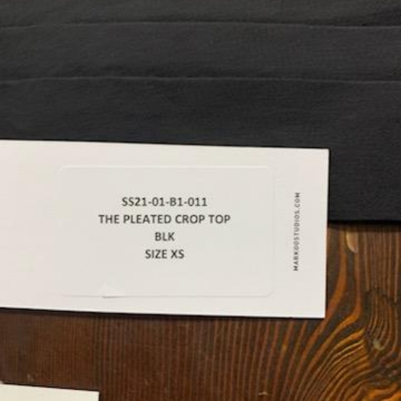 Markoo The Pleated Crop Top - Picture 4 of 9